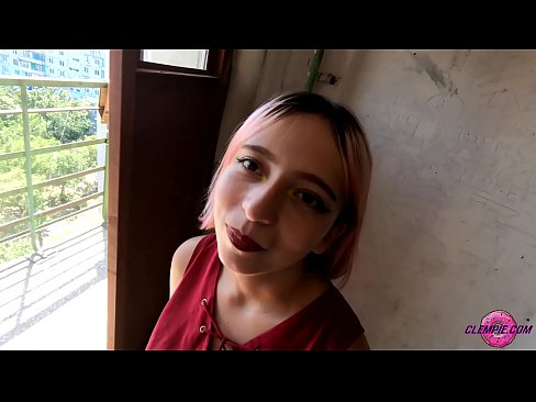 ❤️ Studentka smyslně kouří cizince ve vnitrozemí - sperma na tváři ❤️ Jen porno u cs.villagesexvideos.ru ☑